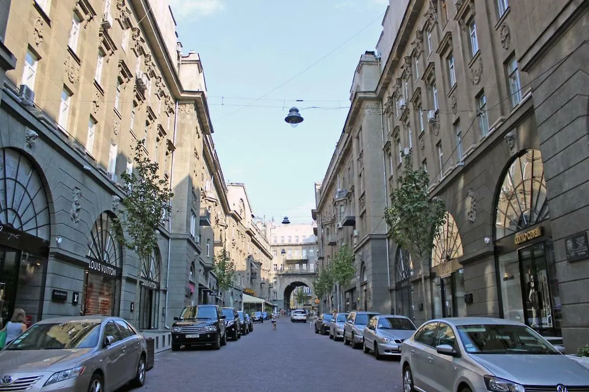 Apartment Independence Square - Khreschatyk. View On Independence Sq. Fountains Kyiv