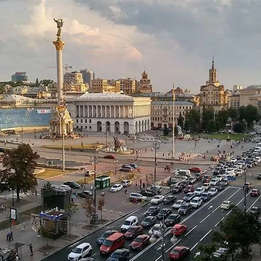 Independence Square - Khreschatyk. View On Independence Sq. Fountains Kyiv Ukraine