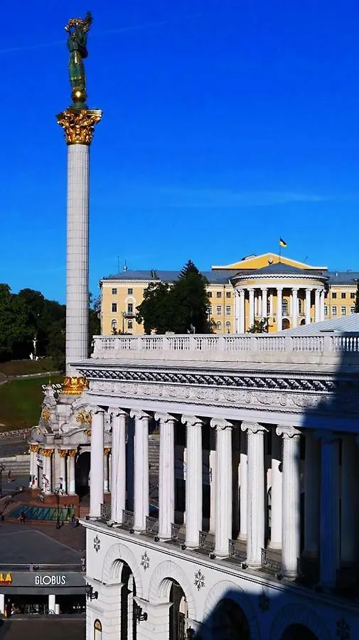 Apartamento Independence Square - Khreschatyk. View On Independence Sq. Fountains Kiev Ucrania